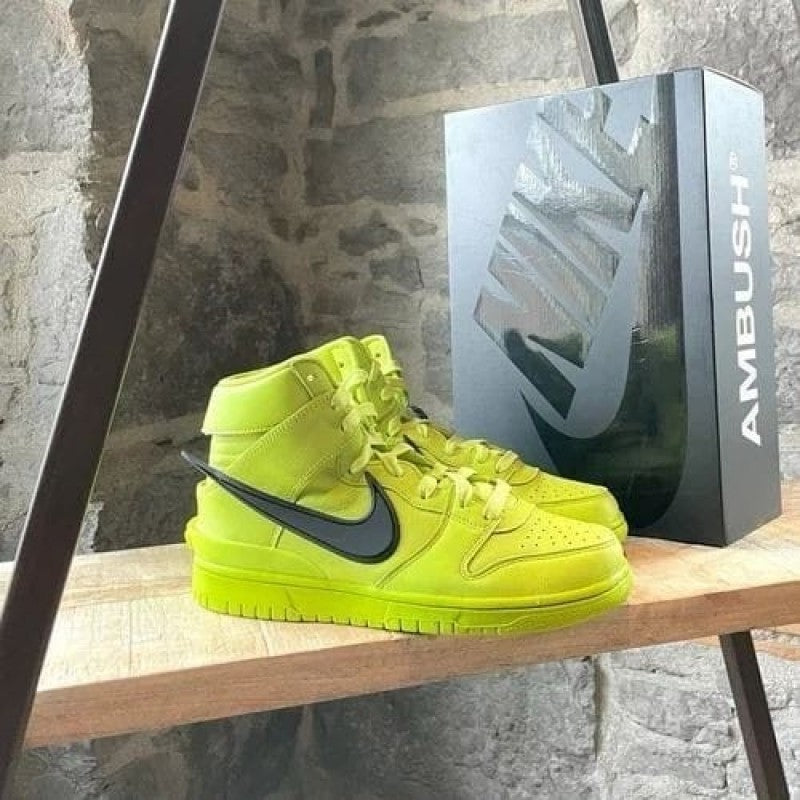 Nikke Ambush Dunk High Volt Green F