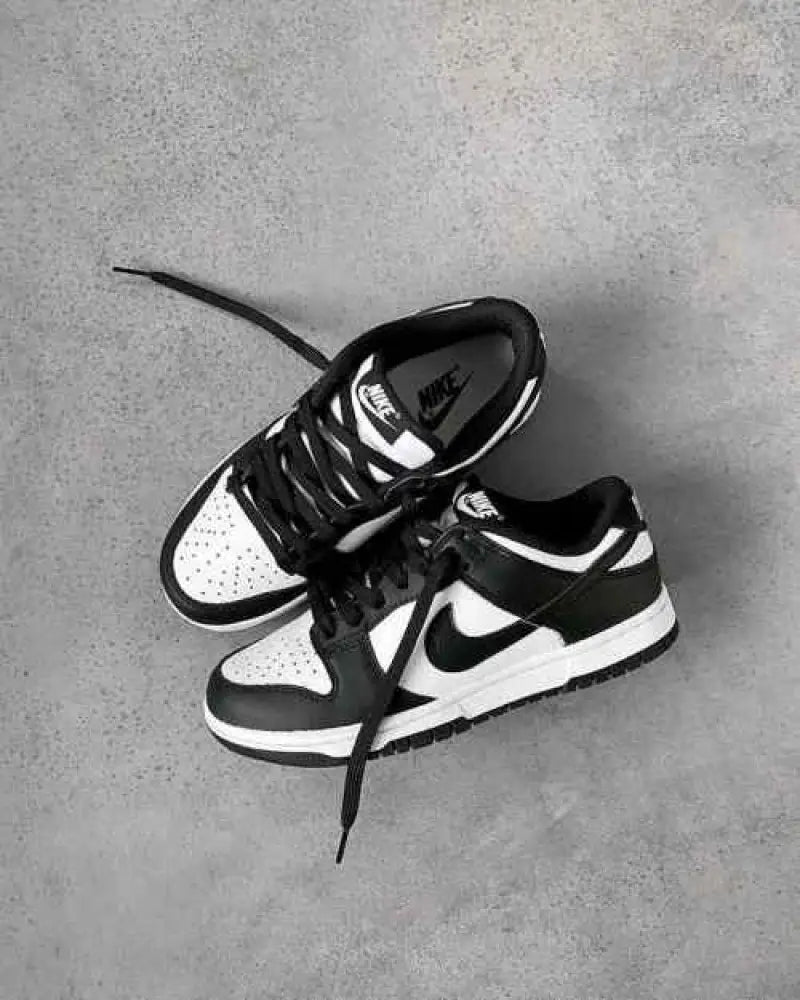 Nike Sb Dunk Low Panda