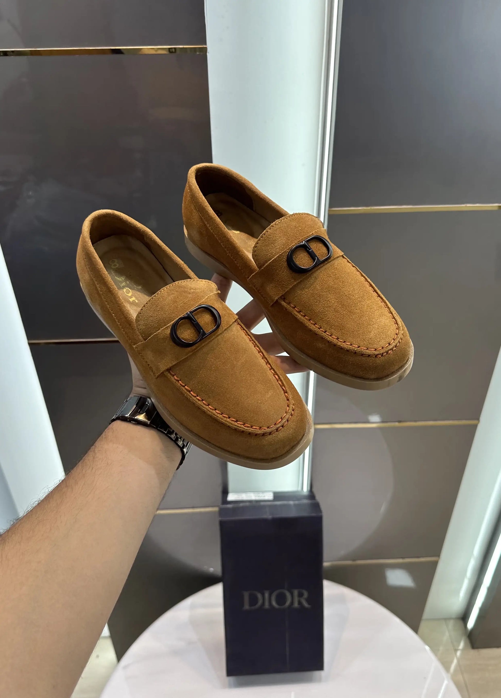 Dior_CD Logo Tan Premium Formal Loafer