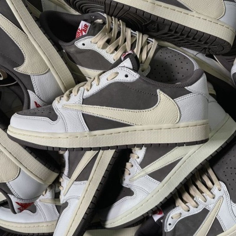 Nikee Air Jordan Retro Low REVERSE