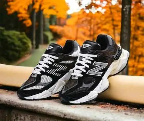 New Balance 9060 DARK BROWN