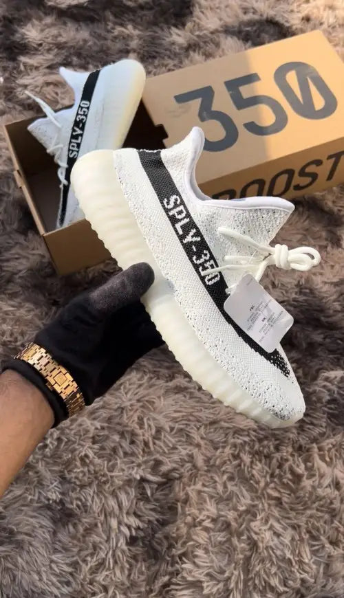 Adida_s Yeezy 350 v2 Core Custom White/AMSTERDAM