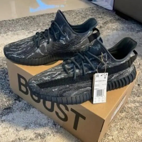 Adida_s yeezy boost 350 V2 mx dark salt semi ua with accessories
