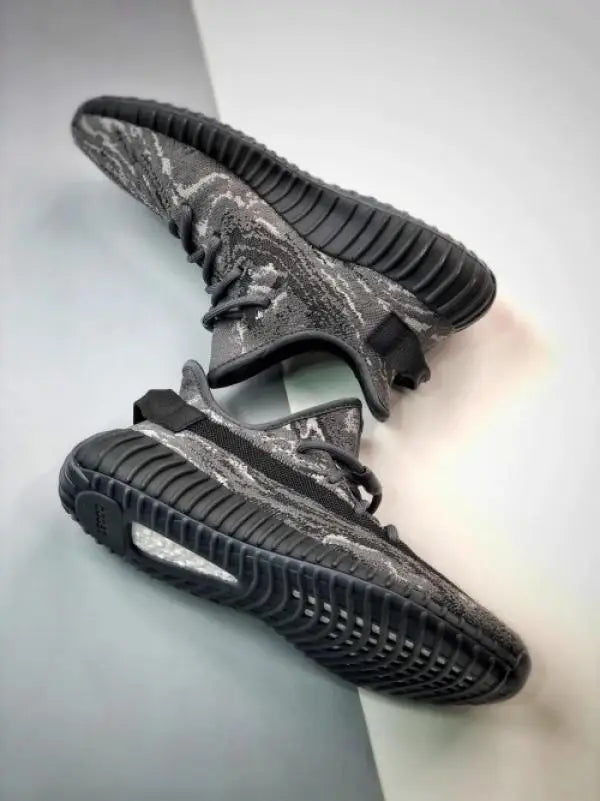 Adida_s yeezy boost 350 V2 mx dark salt semi ua with accessories
