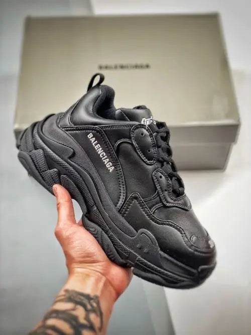 Balenciag_a Triple S Full Black