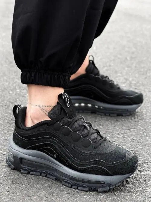 Nik_e AirMax 97 Futura Triple Black