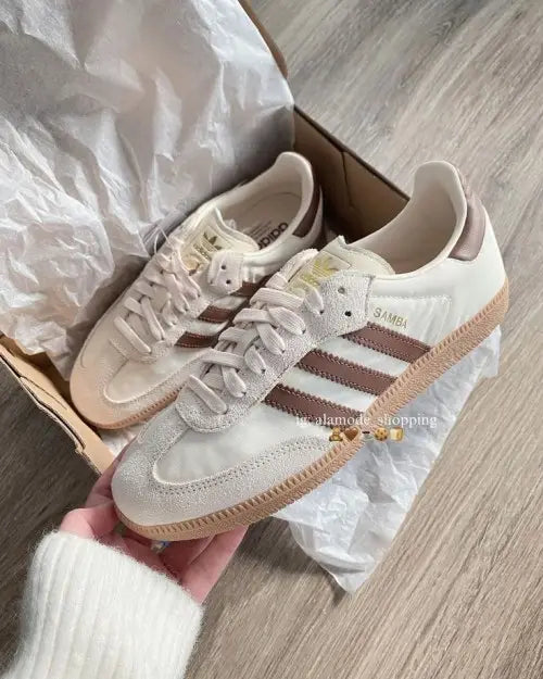 Adida_s samba og cream pre loved brown