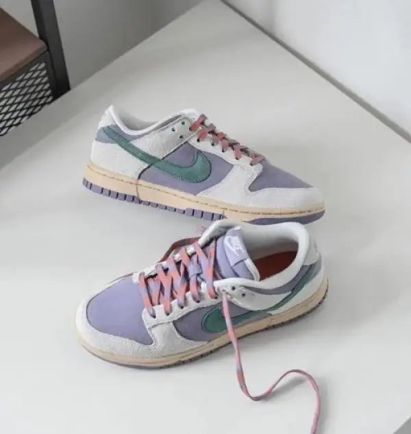 Nik_e Dunk Low Joker
