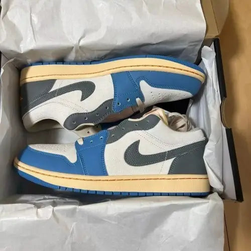 Nik_e Jordan 1 Low Vintage UNC Grey Suede