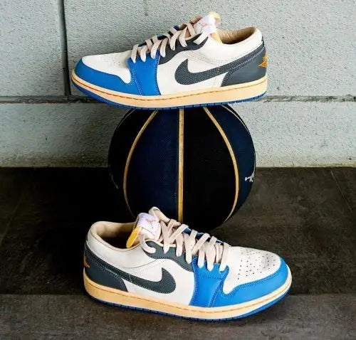 Nik_e Jordan 1 Low Vintage UNC Grey Suede