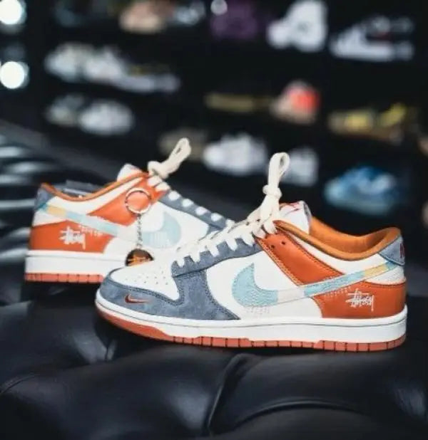 Nik_e SB DUNK STUSSY GREY ORANGE 2025 Suede Quality
