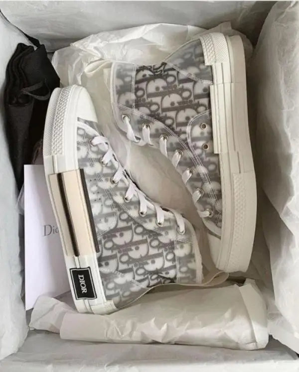 Dio_r B23 High Top Oblique White With Accessories