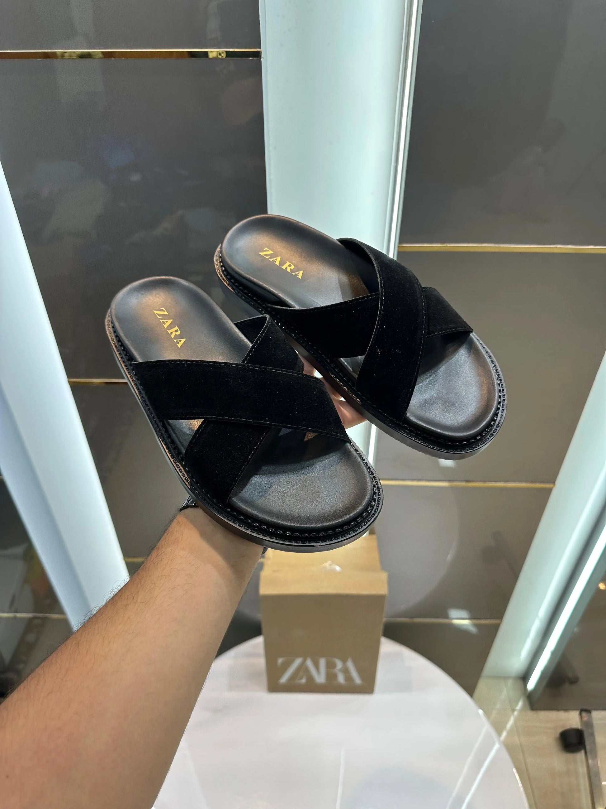 Zara_Black Premium Slide For Men