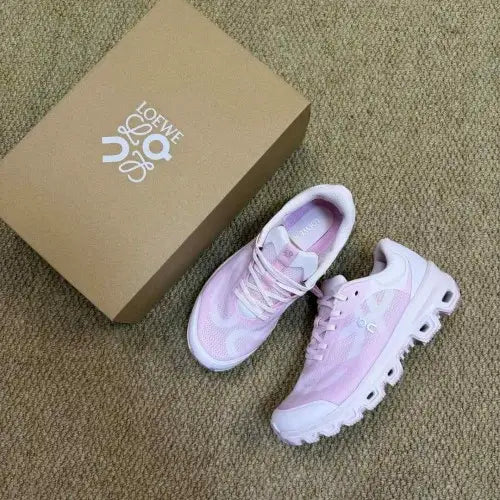 On Running Cloudventure 2 Loewe Pale Pink
