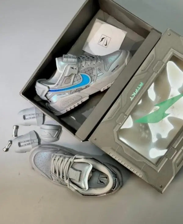 Nik_e Dunk X Genesis Low RTFKT OG With Accessories