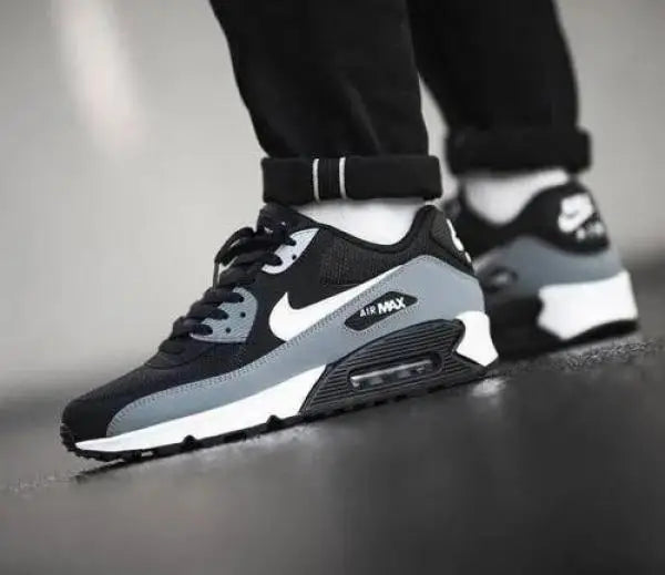 Nik_e AirMax 90 Essential White Black