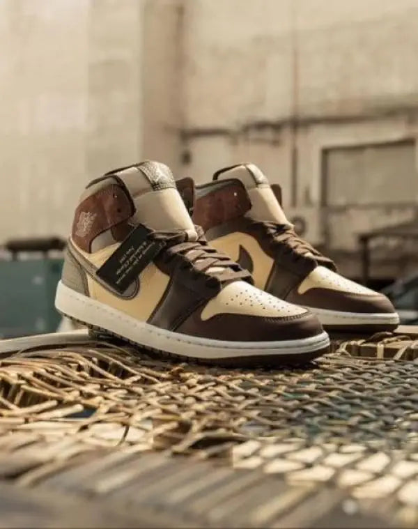 Nik_e Air Jordan 1 Mid SE Paris YMCA