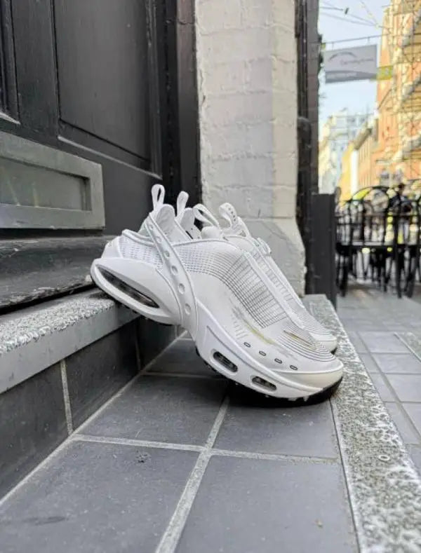 Nik_e AirMax Craze White Metallic Gold