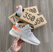 Adidass Yeezy 350 V2 TAIL LIGHT (SEMI UA) With OG ACCESSORIES