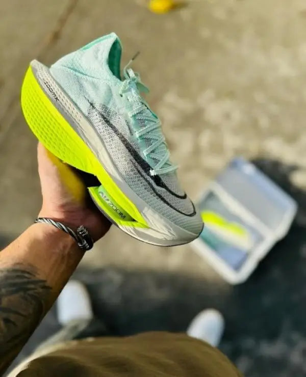 Nik_e Air Zoom Alphafly Next 2 Mint Foam Volt