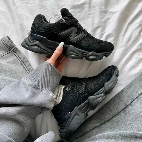 New balance 9060 Triple Black Semi Ua