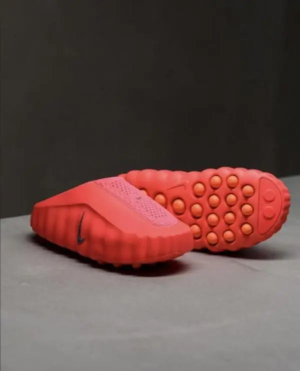 Nikee Mind 001 Mules In Solar Red