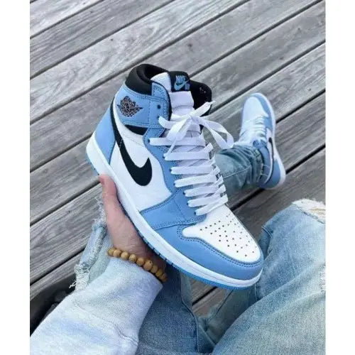 Nike Air Jordan Retro 1 UNIVERSITY BLUE LEATHER SHINE (SEMI UA)