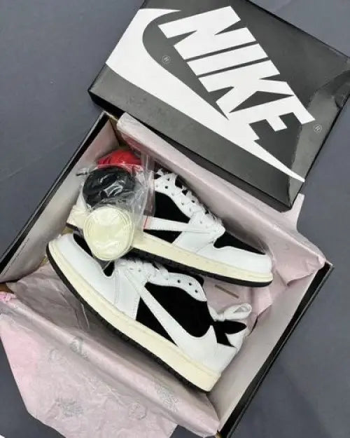 Nike Air Jordan Retro 1 Low X Travis Scott Panda (Semi UA With Carry Bag)