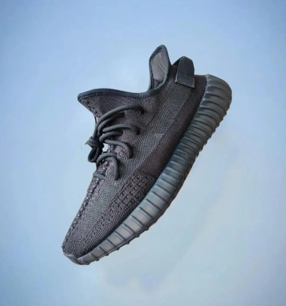 Adidas Yeezy 350 V2 CORE ONYX (SEMI UA) With OG ACCESSORIES