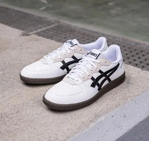 Asics Skyhand OG White Black Mens Retro Sneakers D-1909