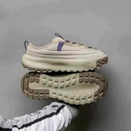 The North Facee Never Stop Lace Beige Purple