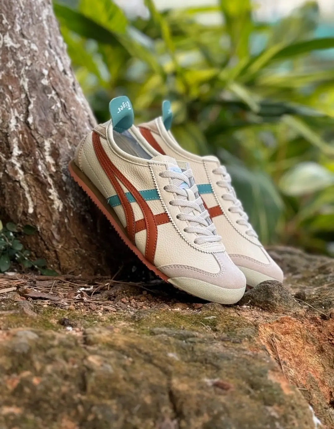 Onitsuka Tiger Mexico 66 Cream Piquant Orange Girls D-1884