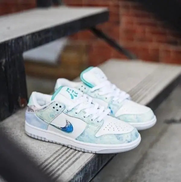 Nike_Sb Dunk Low Year Of Dragon Steam Puppet Shoes