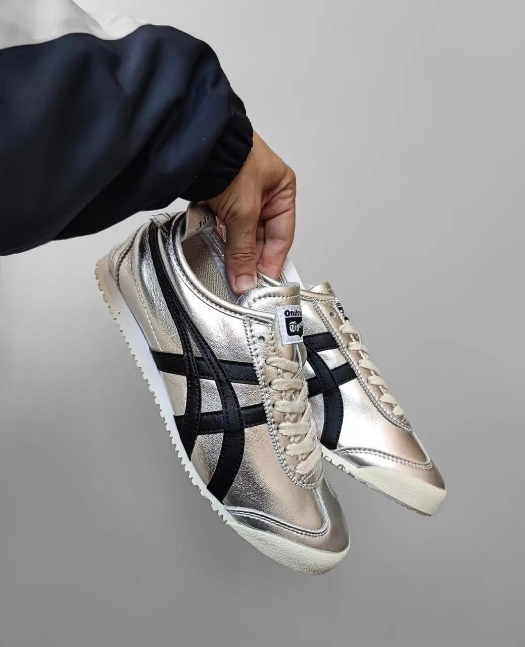 Onitsuka Tiger Mexico 66 Pure Silver Black Sneakers Mens D-2089