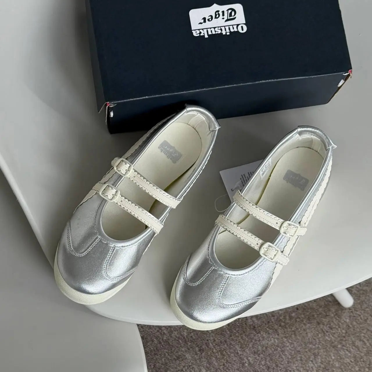 Onitsuka Tiger Mexico 66 TGRS Silver  Cream  7A Premium Ladies Sneakers D-2092