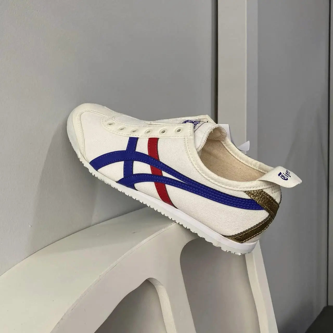 Onitsuka Tiger Mexico 66 Slip On White Blue Red 7A Premium Mens Sneakers D-2097