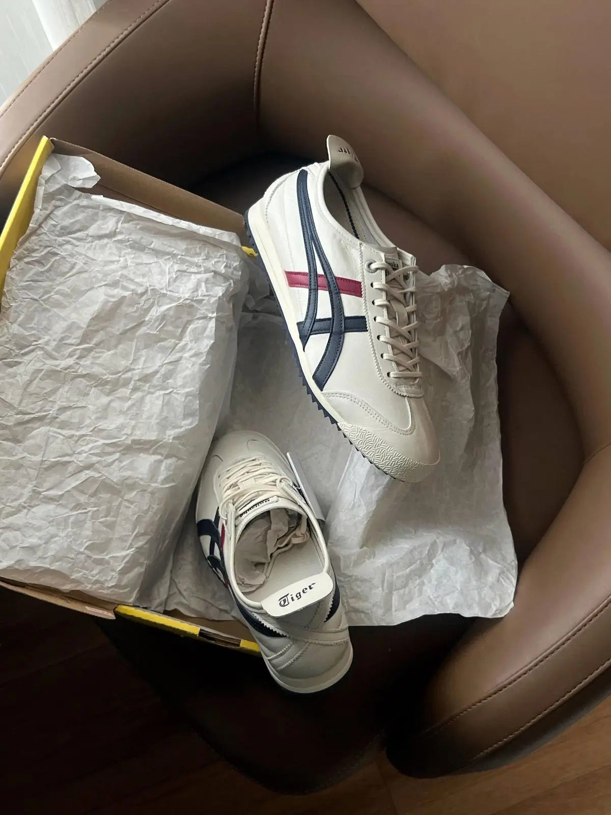 Onitsuka Tiger Mexico 66 SD Cream  Peacoat  7A Premium Mens Sneakers D-2098