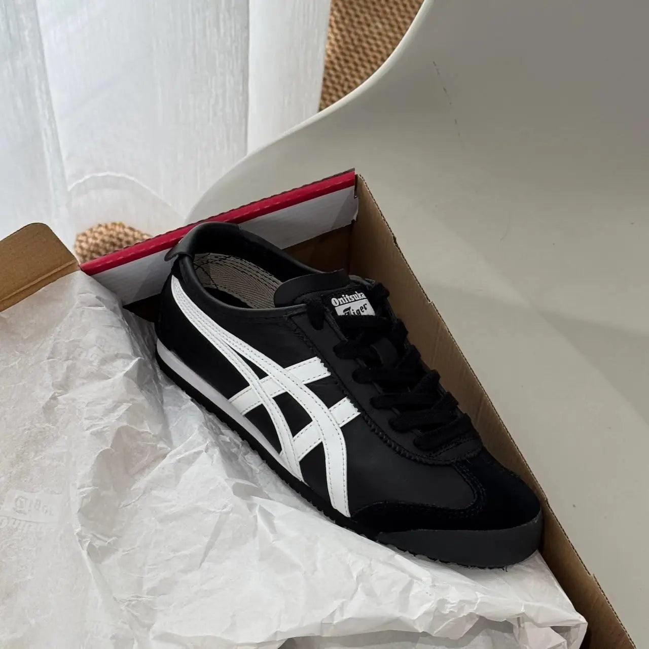 Onitsuka Tiger Mexico 66 Black white for girls D-1873