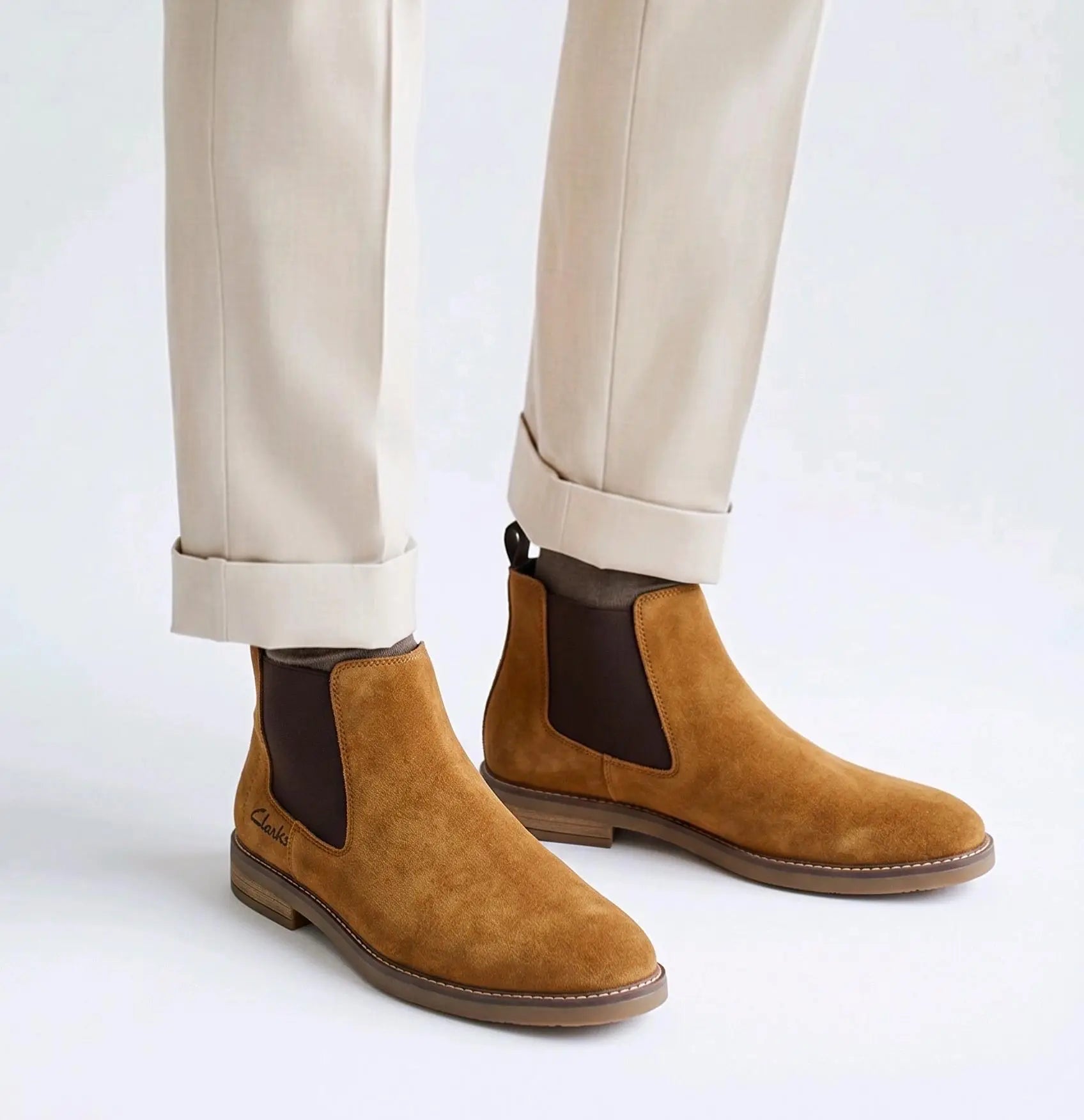 Clarks_Signature Tan Suede Leather Chelsea Boots