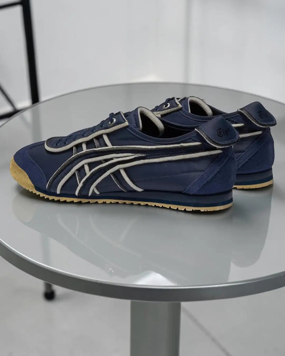 Onitsuka Tiger Mexico 66 SD PEACOAT 7A Premium Mens Sneakers D-2104