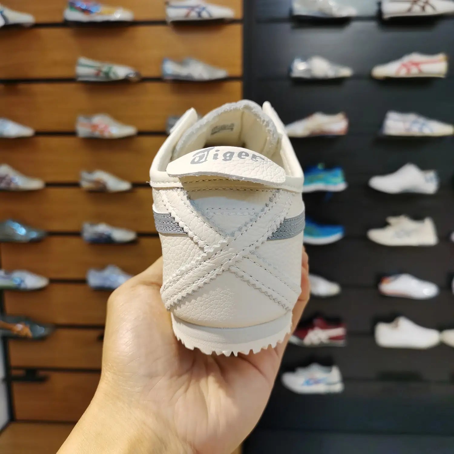 Onitsuka Tiger Mexico 66 Slip-On Leather Beige Grey 7A Premium Sneakers D-2106