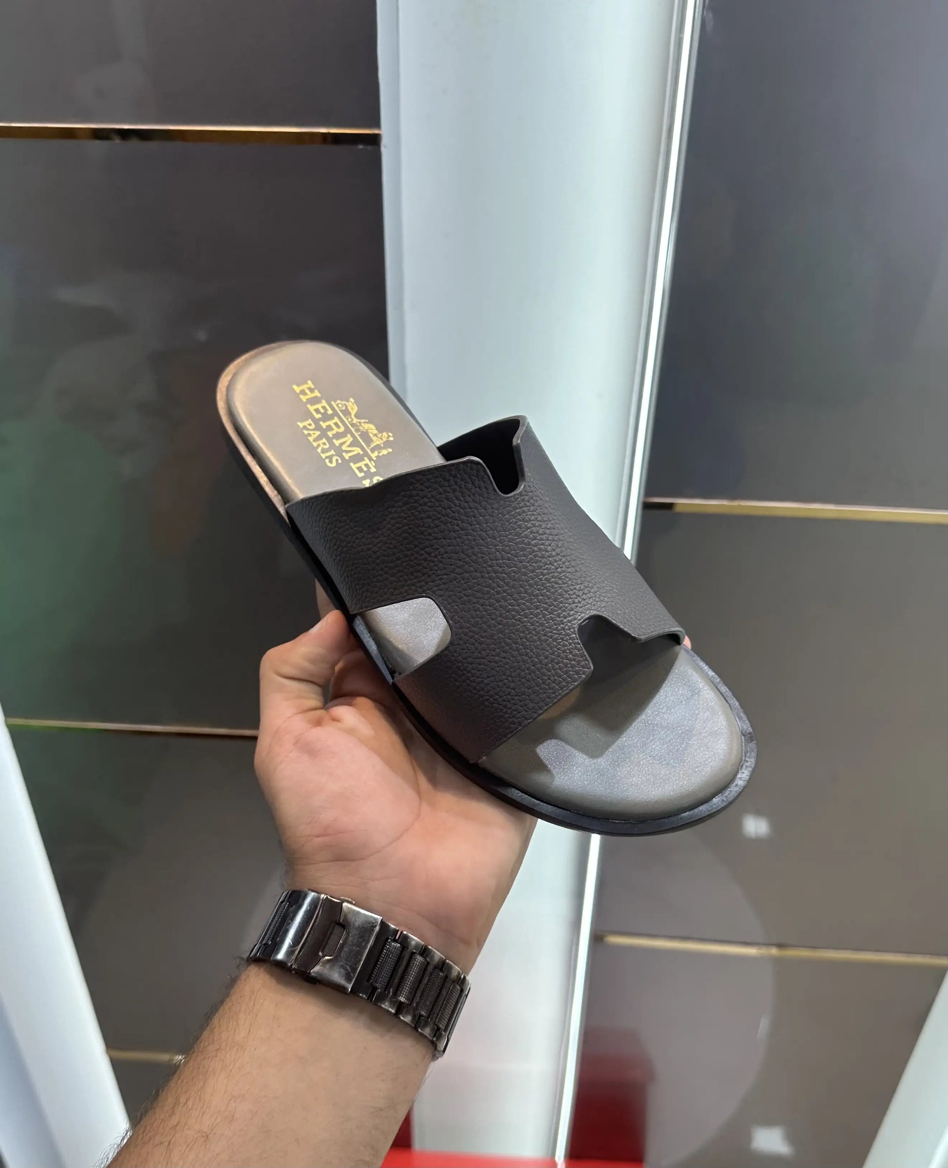 Herms_Grey Leather Slide For Men