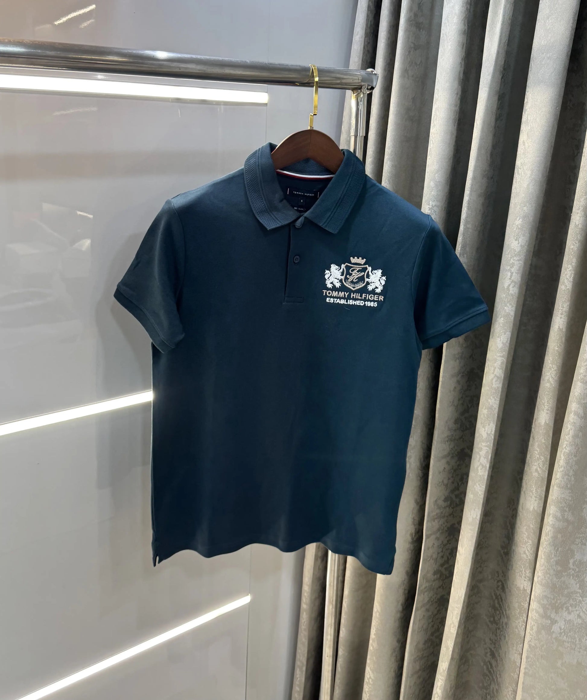 Tomm y Hilfiger Bottle Green Premium Polo T-shirt