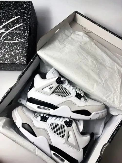 Air Jordan 4 Military Black (398
