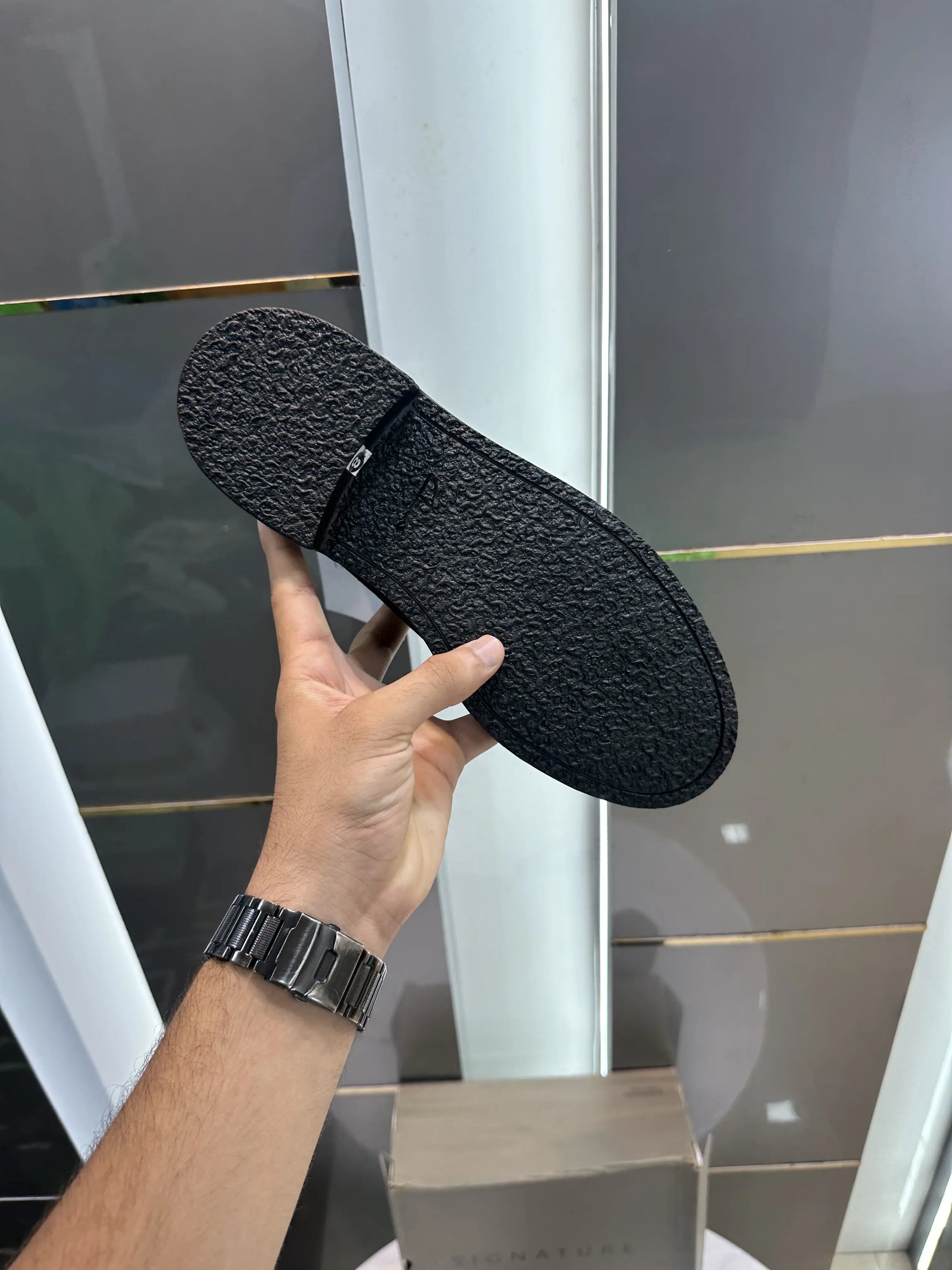 Clarks_Black Premium Suede Leather Boots
