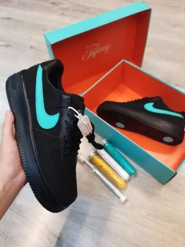 Nik e Airforce 1 Low SP Tiffany Co Semi UA