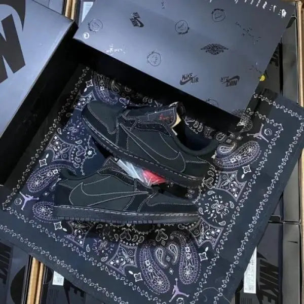 Travis Scott x Air Jordan 1 Low Black Phantom Surplus Semi UA