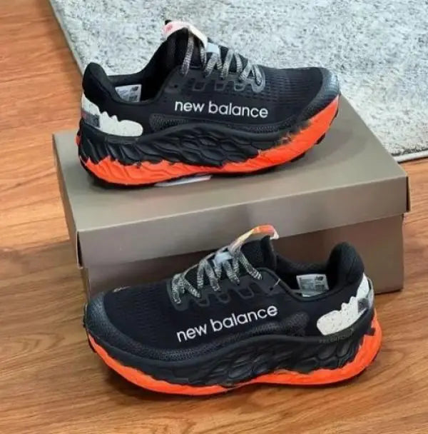 New BALANC_E FRESH FOAM X MORE TRAIL BLACK