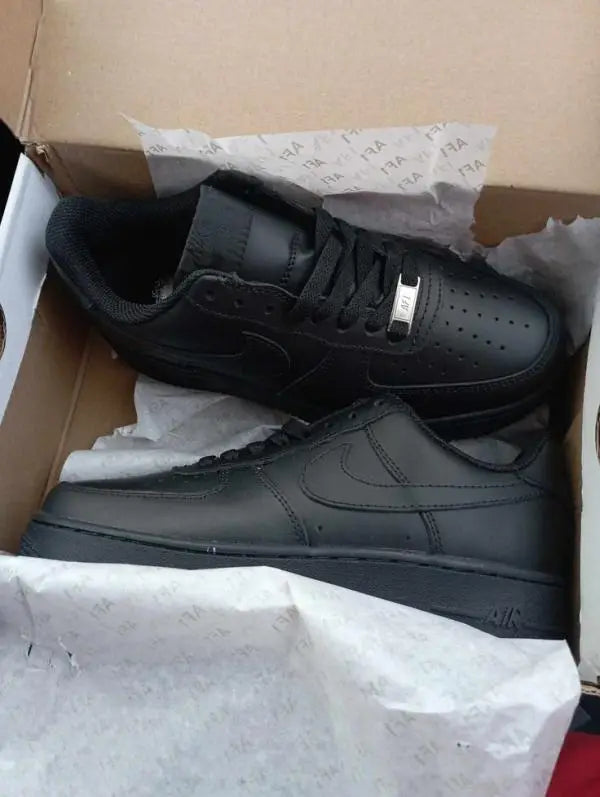 Nik e Airforce 1 Short Leather Black Women With Bustbag Bill Fixx Only