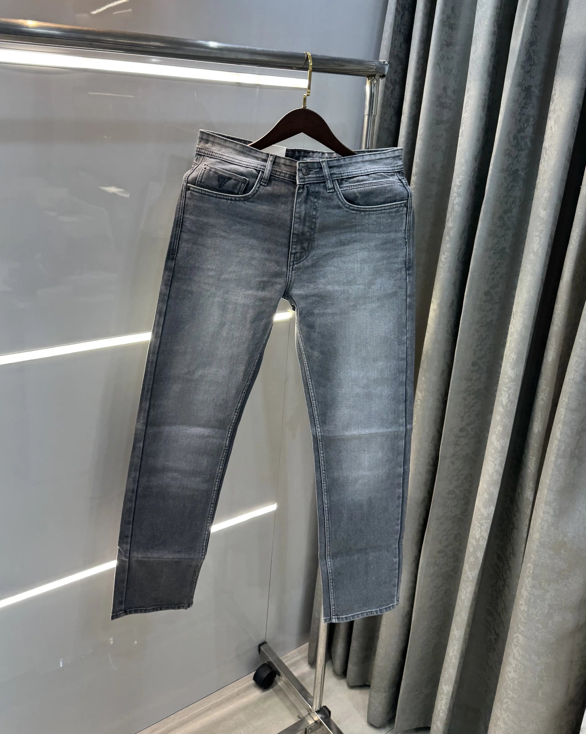 Guess Light Grey Premium Classic Denim